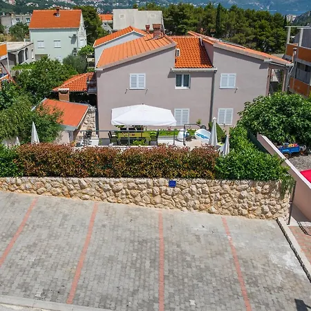 Ferienhaus Mirela *