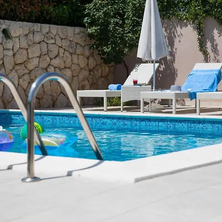 Ferienhaus Mirela
