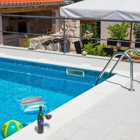 Ferienhaus Mirela Cibaca